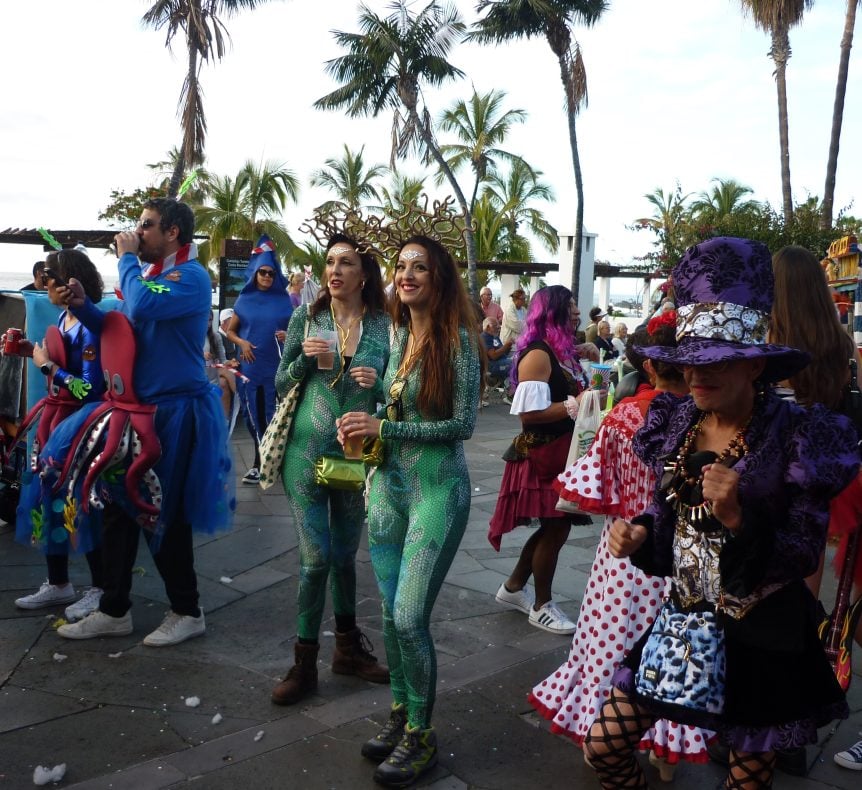 Karneval Teneriffa Puerto de la Cruz Umzug 25 11