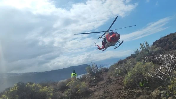 Sturz von Felsen: Heli-Rettung auf Teneriffa