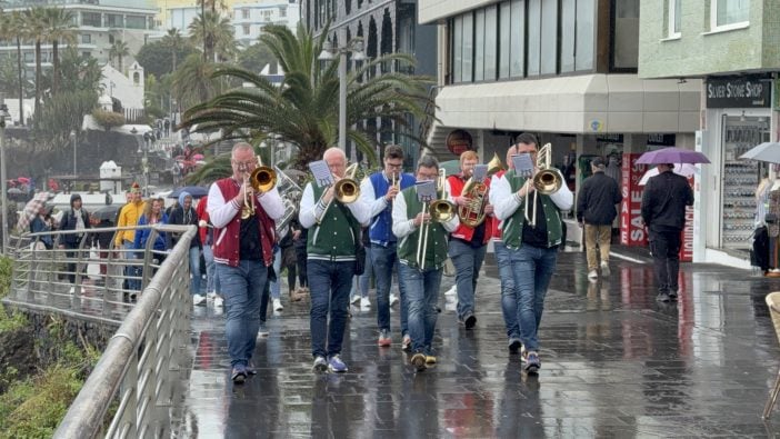 Karneval Teneriffa Puerto de la Cruz Regen