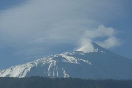 Teneriffa Teide schneebedeckt